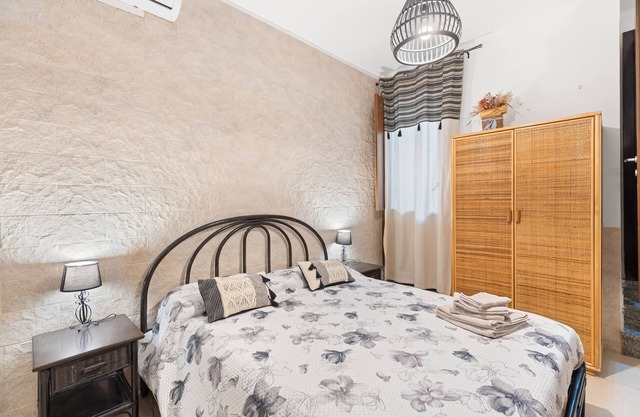 Chambre "3" avec Wi-Fi et climatisation