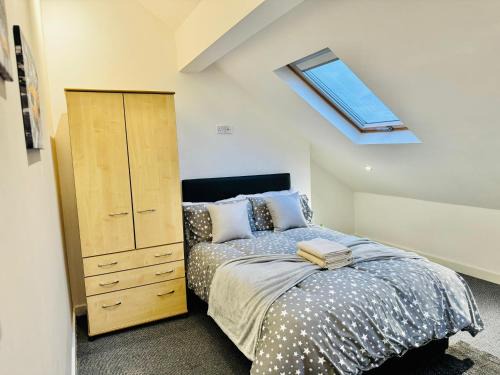 Room 6 Shared House in L7