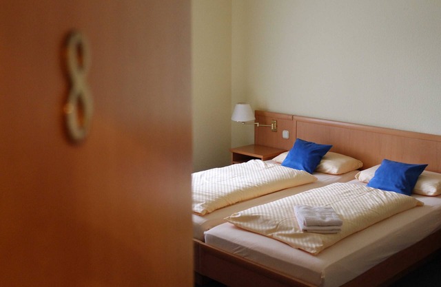Habitación 8 Posibilidad de cama supletoria - restaurante y hotel De tierra a mar