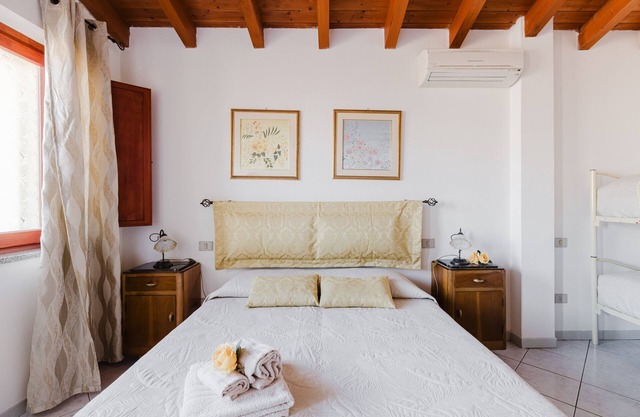 Chambre "Camera 3" avec terrasse partagée, Wi-Fi et climatisation