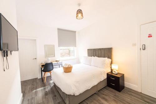 Room in Anfield