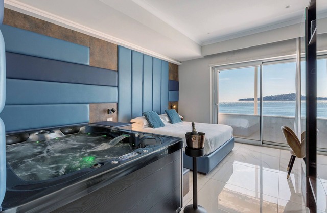 Chambre 'Junior Suite Vista Mare' avec balcon, Wi-Fi et climatisation