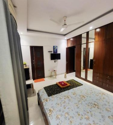 Room lux in the premium apartments Black Orchid