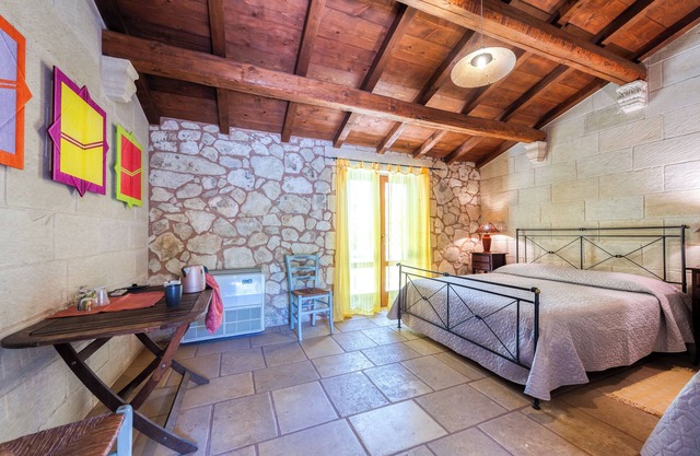 Chambre 'Masseria Copertini - Cervo' avec terrasse privée, Wi-Fi et climatisation