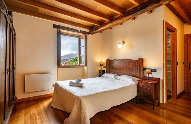 Room O Pozo with Mountain Views, Shared Terrace and Wi-Fi