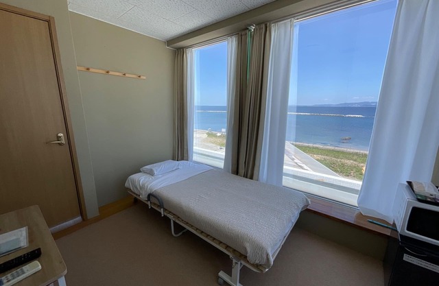 Room only Cheap single room Perfect for busine - Ocean view room only plan / Tahara Aichi