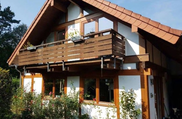 Chambre jusqu'à 4 personnes avec salle de bain et terrasse juste avant Cologne / Messe