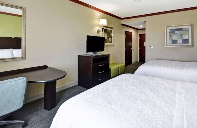 Room w/ Refined Elegance! Best for Groups!
