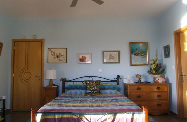 Appartement avec 3 chambres, chacune avec salle de bain privée à louer