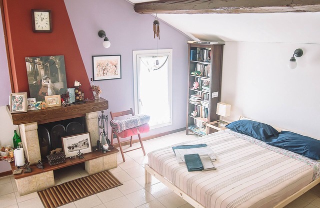 Room with private bathroom, separate entrance