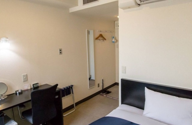 Room without meals plan Single smoking room / Sapporo Hokkaidō