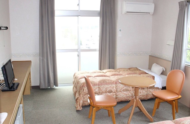 Room without meals twin room Smoking / Toyokawa Aichi