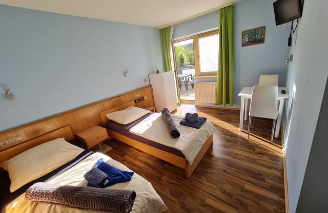 Chambre 'Zimmer 10' avec terrasse partagée, jardin partagé et Wi-Fi