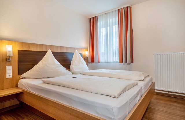 Chambre 'Zimmer 10' avec terrasse partagée, jardin partagé et Wi-Fi