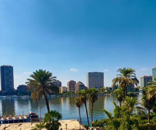 ROOMES NILE VIEW MANIEl