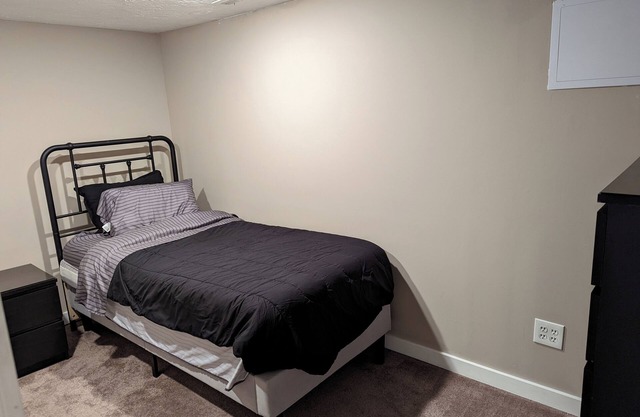 Roommate Style, Private Twin Bed with High-Speed Internet