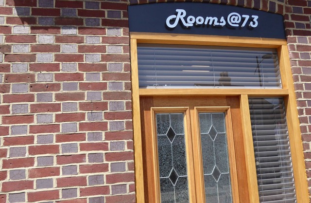 Rooms at 73