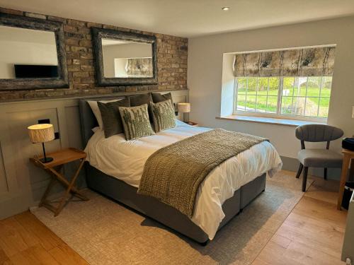 Rooms at The Vine Tree