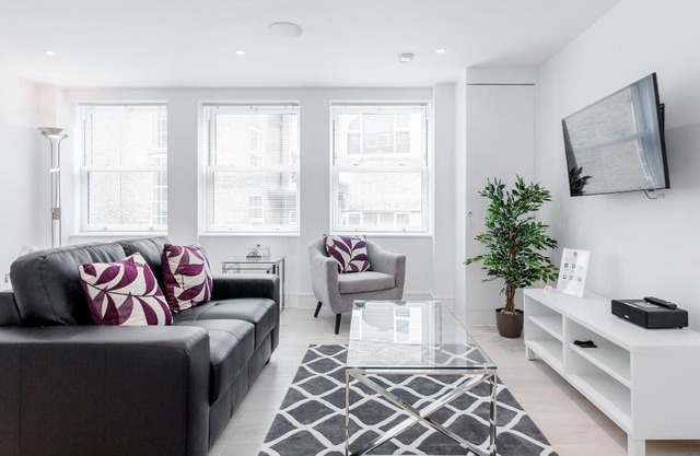 Roomspace Serviced Apartments- Walpole Court