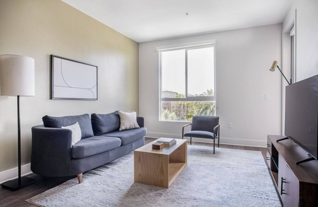 Roomy Playa Vista 1BR w/ Pool, Gym, Lounge & W/D, nr 405, by Blueground