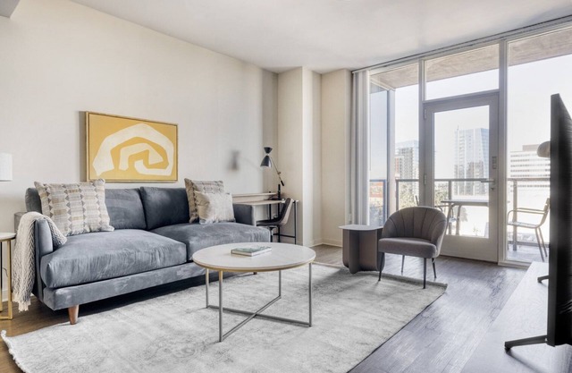 Roomy San Jose 1BR w/ Gym & Pool, good access to 280 & 101, by Blueground