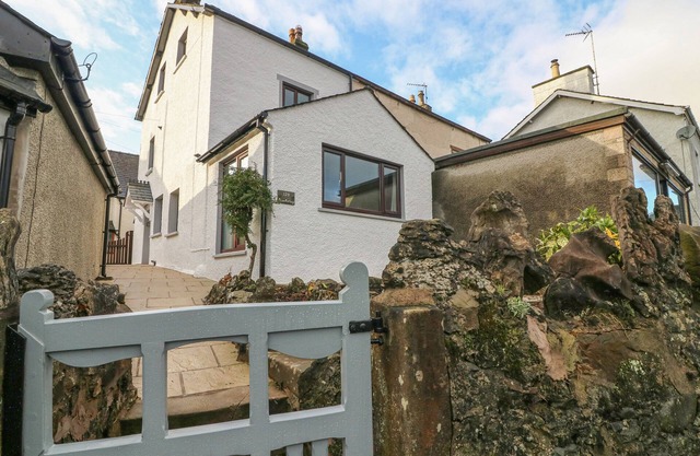 Rose Cottage, CARK IN CARTMEL