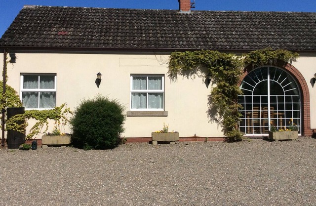 Villa Rose, LLANYMYNECH