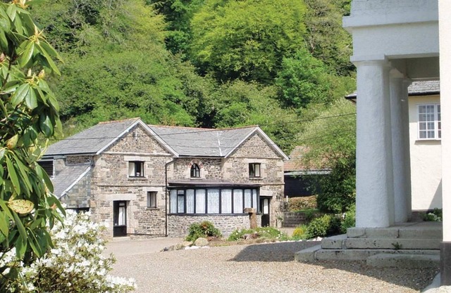 Rosecraddoc Manor Self Catering Holidays