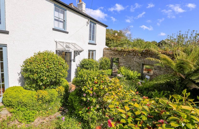 Rosevine, SLAPTON