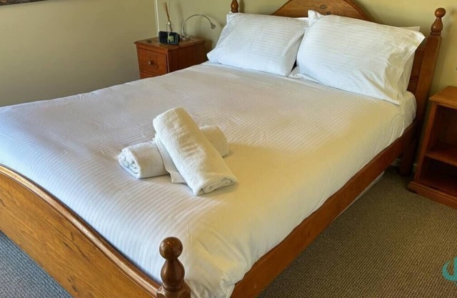 Rosie's Retreat - 300m to Beach dog friendly on request