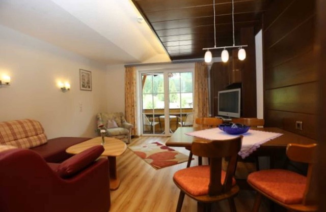 Appartement type "Red - Flüh" D - *** Landgasthof Schuster