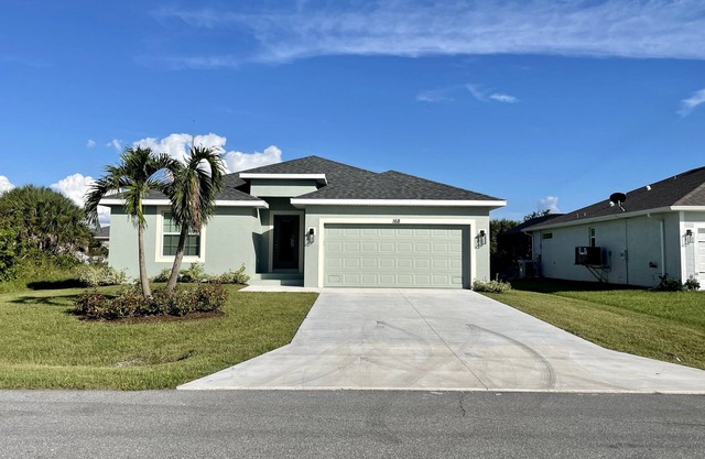 Rotonda West 168 * A Brand New Tropical Oasis for your Vacation Getaway! *