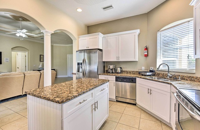Rotonda West Home w/ Own Pool, 5 Mi to Beach!