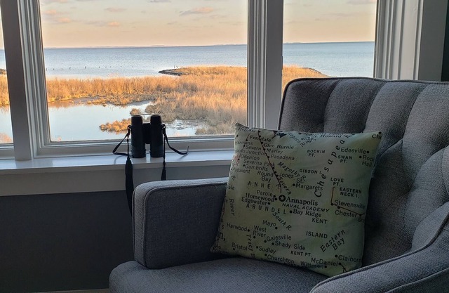 Round House -- Panoramic Views -- Chesapeake Bay