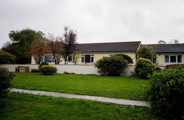 Round Park - Un beau bungalow isolé
