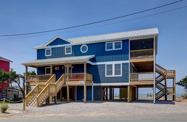 Round Pond offers a beautiful sound side view with your very own sandy beach.