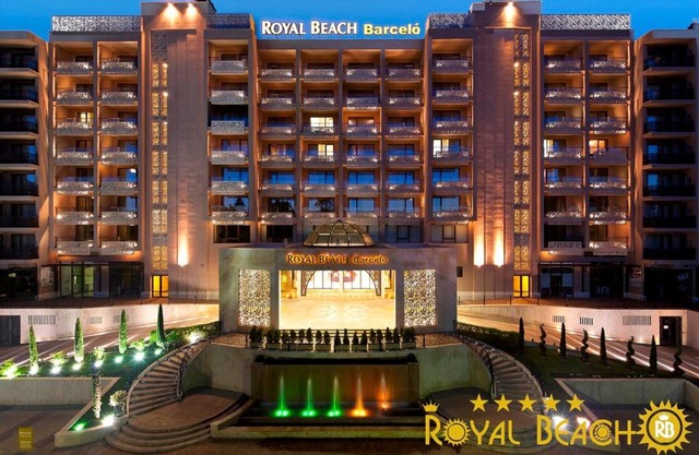 ROYAL BEACH HOTEL apartment