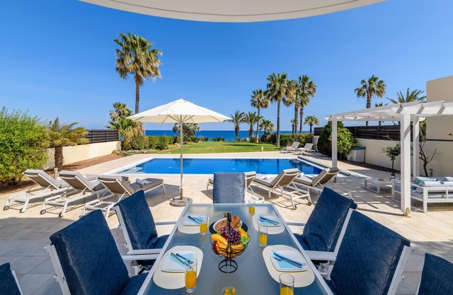 Royal Beachfront Villa - Steps from the Beach