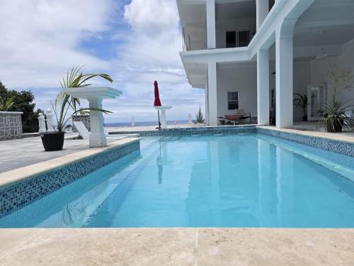 Royal - Chez Mango Villa