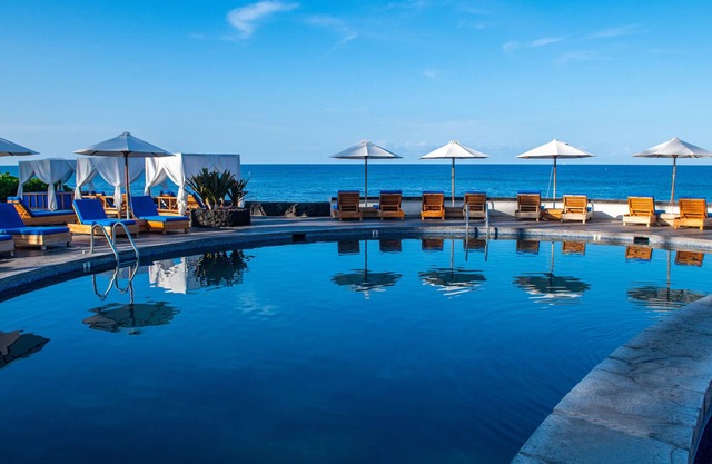 Royal Kona Resort