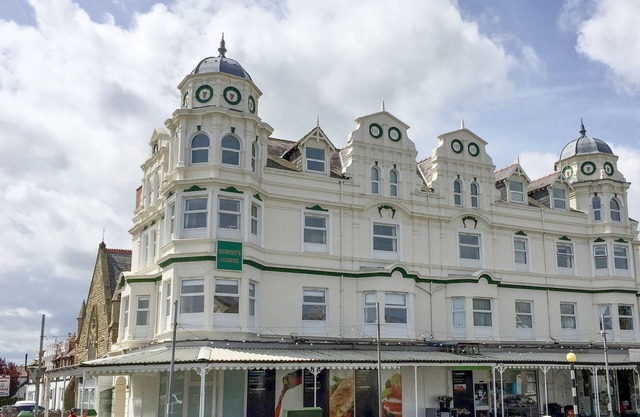 ROYAL MANOR PARK in Llandudno