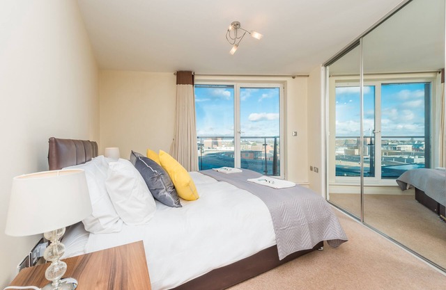 Royal Tower, appartement de 2 chambres, à deux pas de la gare et du centre-ville