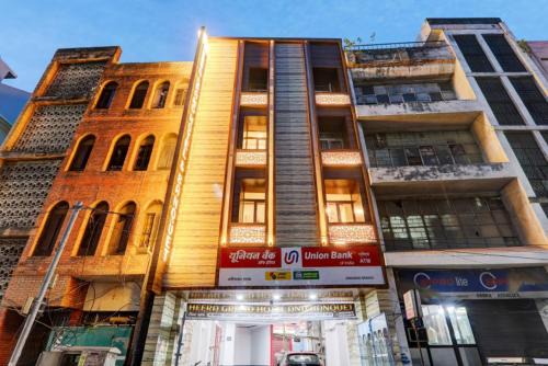 RROOMS Hotel Heera Grand