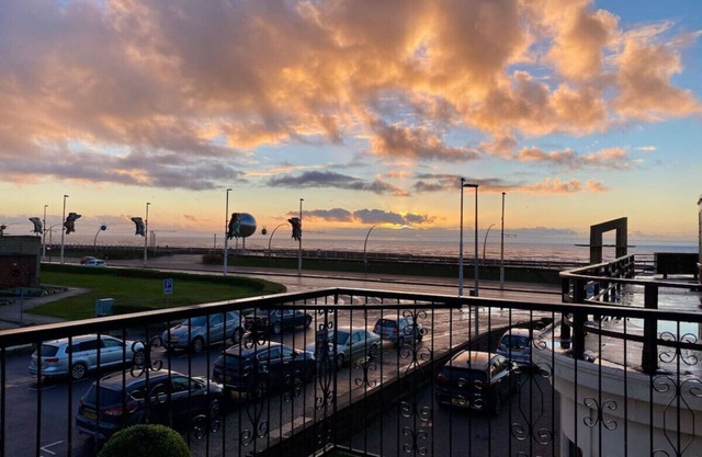 Ruby Suite Pleasure Beach 2Bed Balcony Apartment