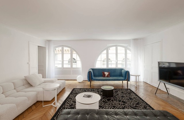 Rue du Mont Thabor by onefinestay