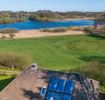 Ruhige Wohnung im Haus am See