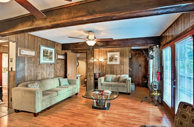NOUVEAU! Ruidoso Downs Cabin w / Deck-Mins to Race Track