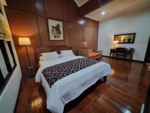 Rumah Keluarga Homestay 4BR Syariah