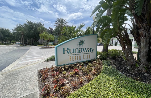 Runaway Beach Resort: Lakeview Condo with Patio, Pet Friendly