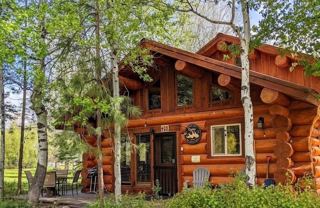 Running Wolf Cabin: Deux chambres au Wolfridge Resort